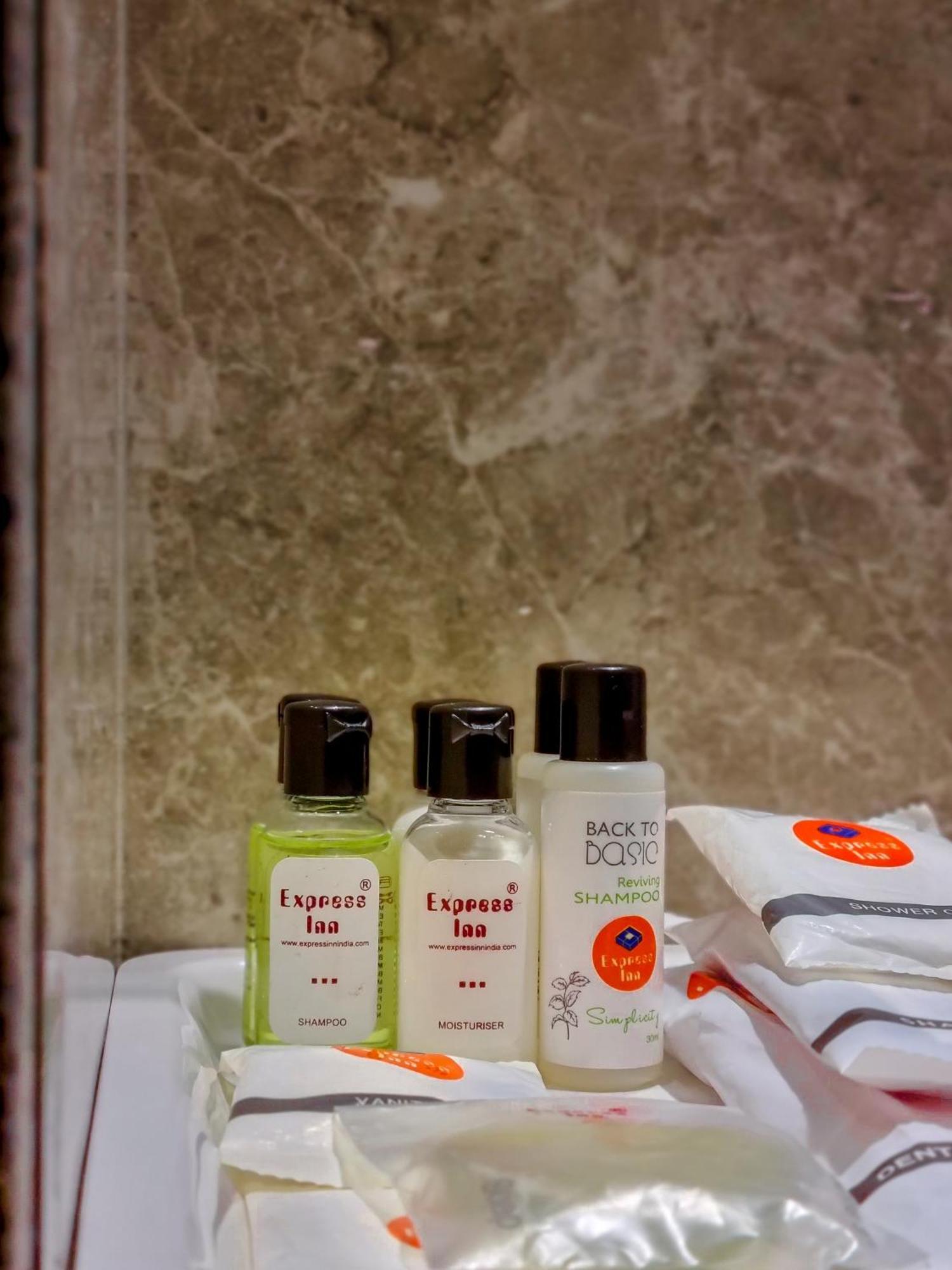 Freesia By Express Inn Palghar Room photo